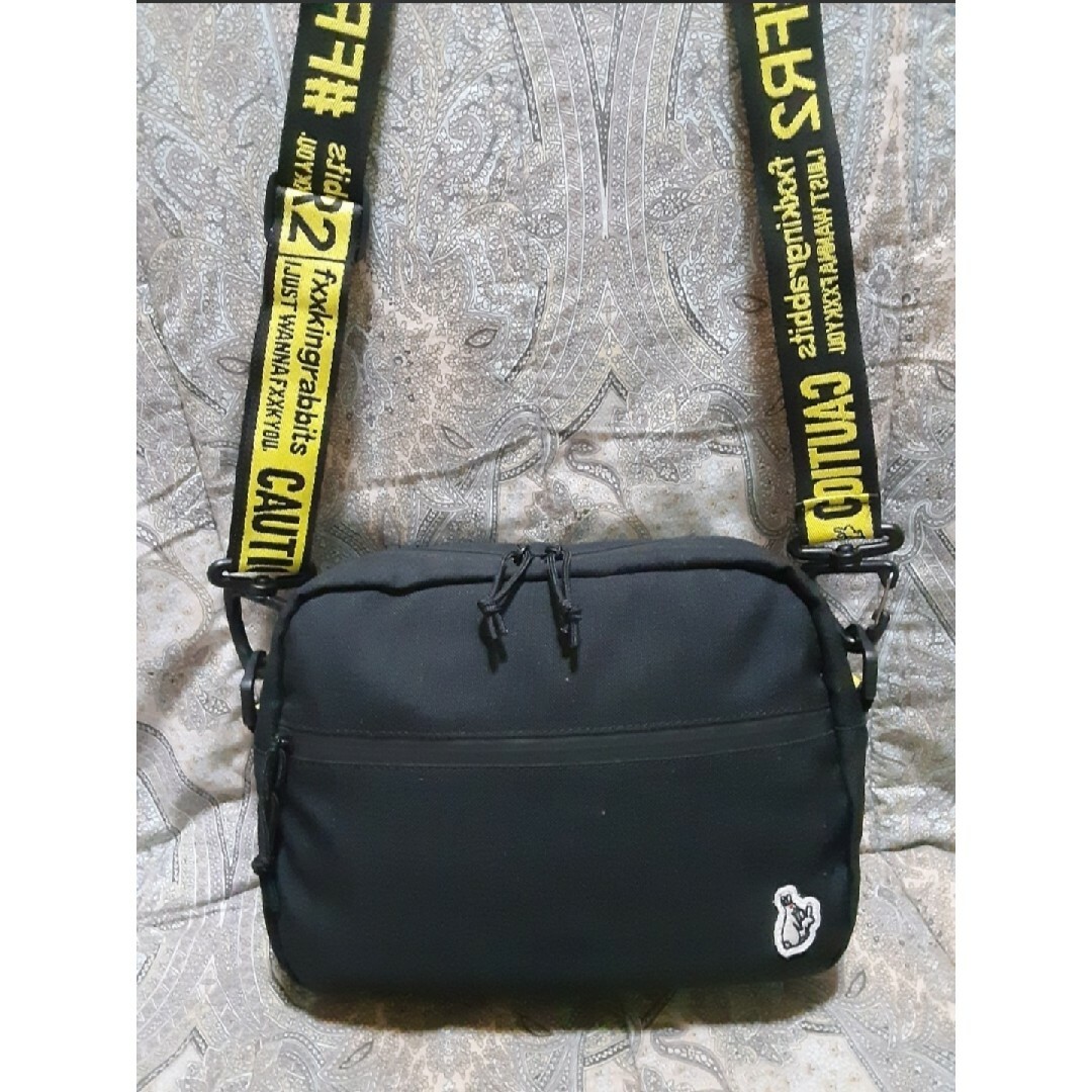 #FR2(エフアールツー)のエフアールツー #FR2 斜め掛けショルダーバッグ メンズのバッグ(ショルダーバッグ)の商品写真