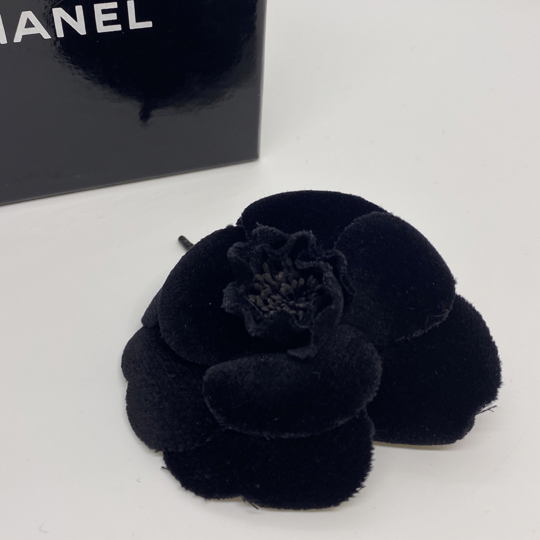 ［正規品］CHANEL カメリア コサージュ　ブラック系