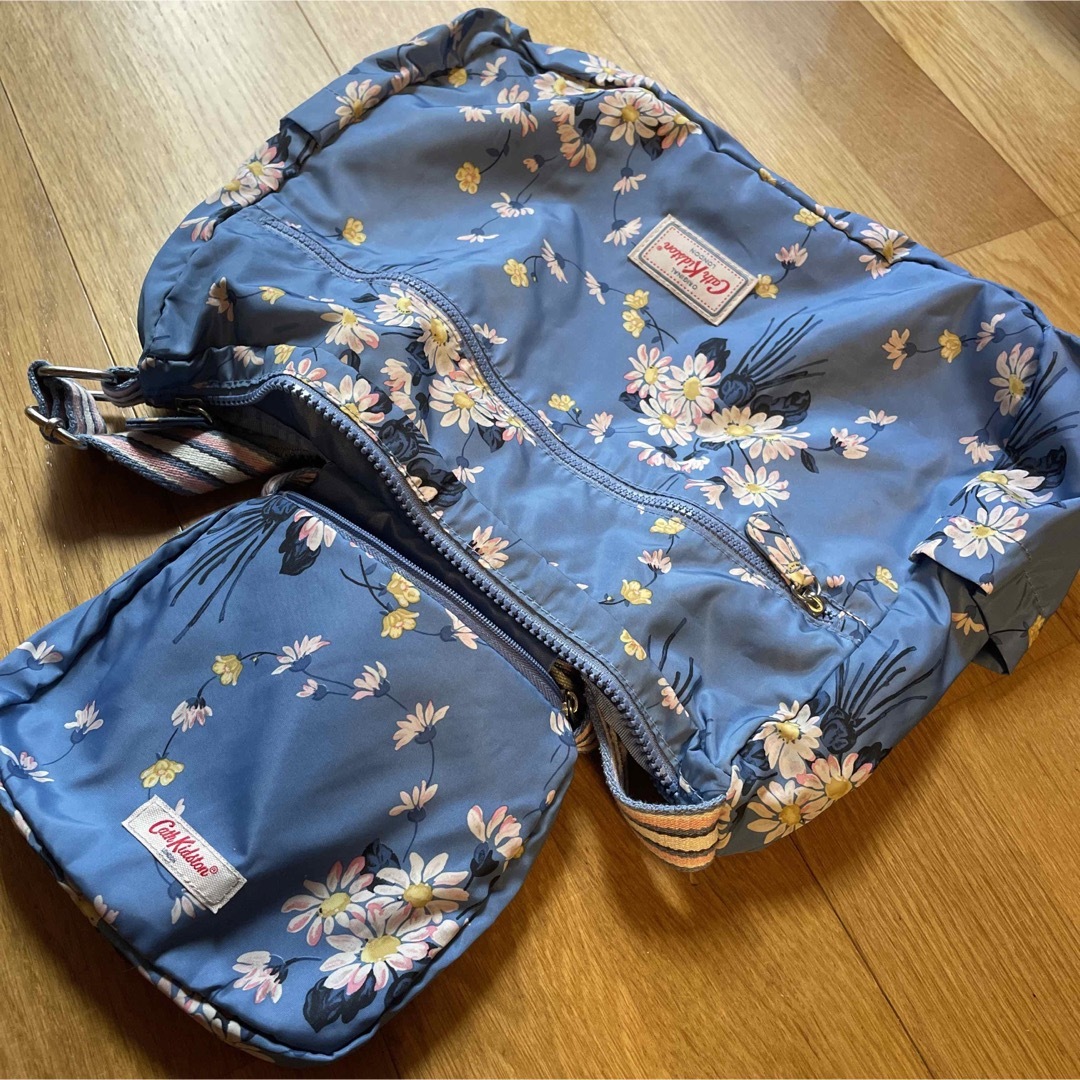 Cath Kidston - キャスキッドソン 折りたたみ式ショルダーバッグ Cath Kidston - キャスキッドソン 折りたたみ式ショルダーバッグ