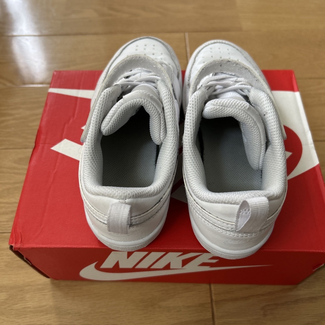 NIKE(ナイキ)のNIKE ナイキ コート バーロウ LOW 2 20.0cm キッズ/ベビー/マタニティのキッズ靴/シューズ(15cm~)(スニーカー)の商品写真