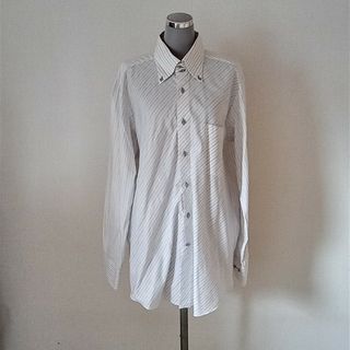 メイルアンドコー(MALE&Co.)の値下げしました。MALE&Co.シャツ。(シャツ)