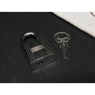 エルメス(Hermes)の■新品同様■ HERMES エルメス カデナ 南京錠 パドロック 32 鍵 キー シルバー系 AP9646 (その他)