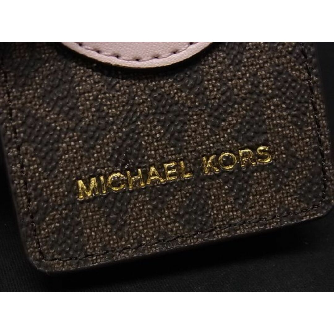 Michael Kors(マイケルコース)の■新品■未使用■ MICHAEL KORS マイケルコース MK柄 レザー×PVC エアーポッズケース イヤホンケース ブラウン系×ピンク系 BG3996  レディースのアクセサリー(その他)の商品写真