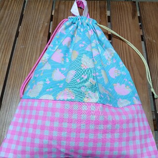 T8入園入学準備　ピンクス　花柄水玉pinks　体育着袋お着替え袋巾着袋　女の子(体操着入れ)