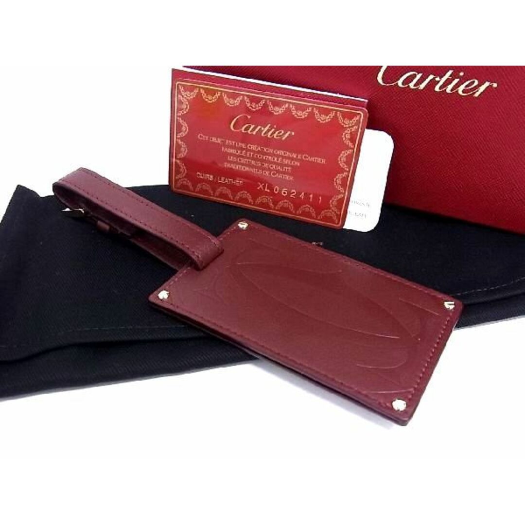 Cartier(カルティエ)の■新品■未使用■ Cartier カルティエ マストライン レザー ネームタグ 名札 チャーム ボルドー系 AP9763  レディースのファッション小物(その他)の商品写真