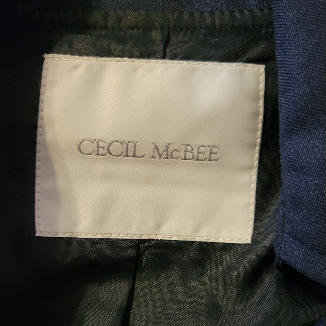 CECIL McBEE(セシルマクビー)のCECIL McBEEトレンチコート レディースのジャケット/アウター(スプリングコート)の商品写真