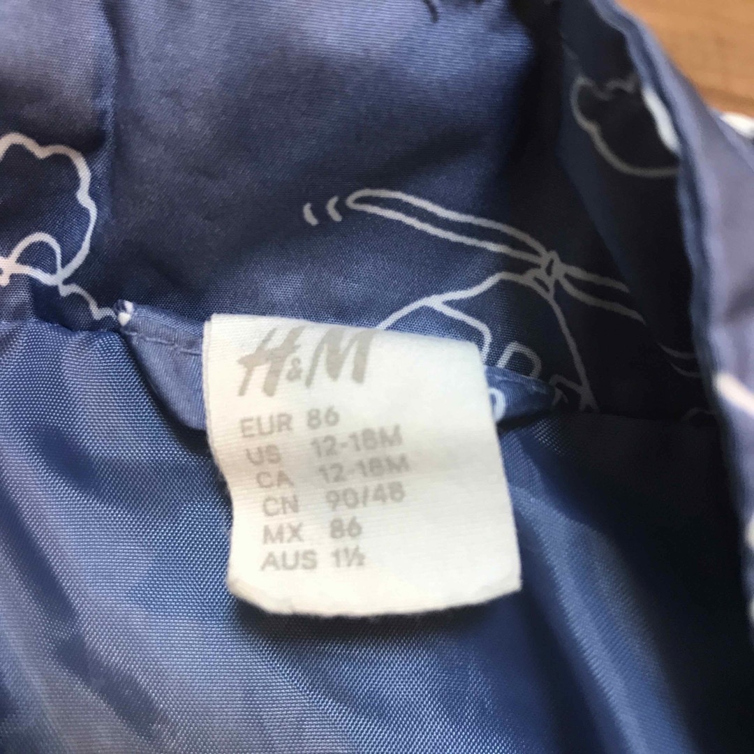 H&H(エイチアンドエイチ)のH&M ウィンドブレーカー　パーカー　アウター キッズ/ベビー/マタニティのベビー服(~85cm)(ジャケット/コート)の商品写真