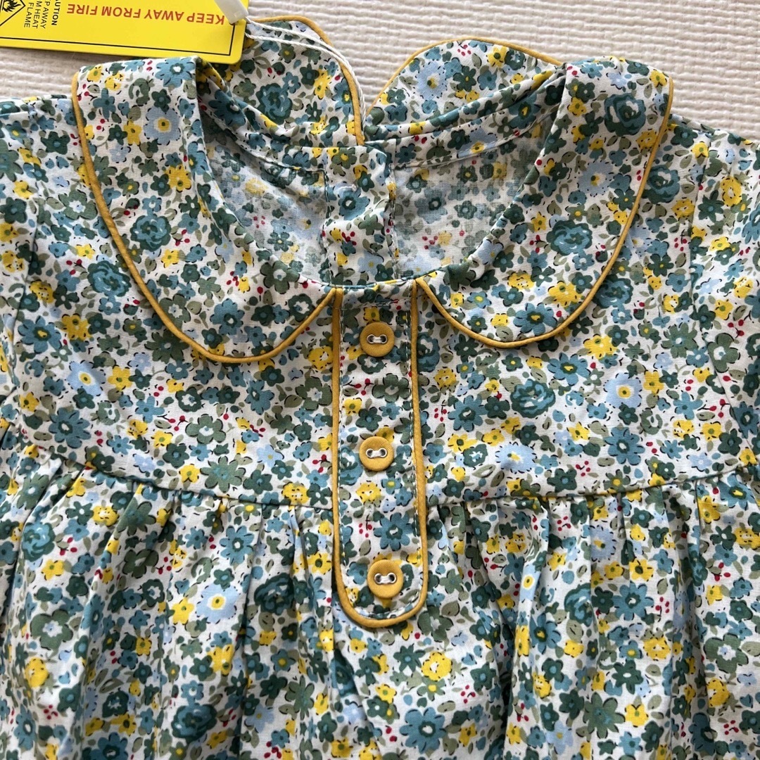 PETIT BATEAU(プチバトー)の花柄ワンピース キッズ/ベビー/マタニティのキッズ服女の子用(90cm~)(ワンピース)の商品写真