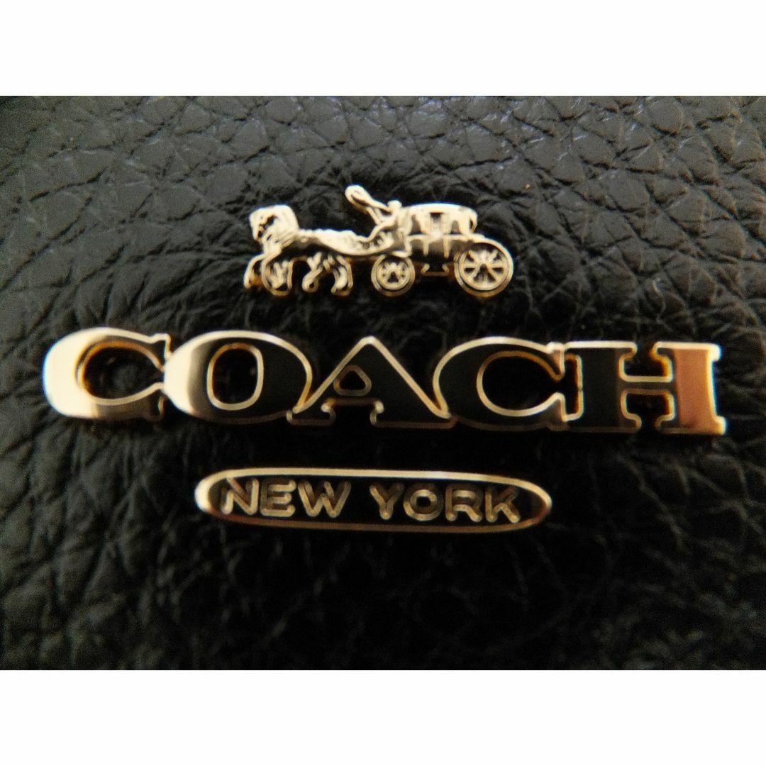 COACH(コーチ)の値下げ！！新品☆箱あり☆匿名配送　COACH　本革　長財布　ブラック レディースのファッション小物(財布)の商品写真