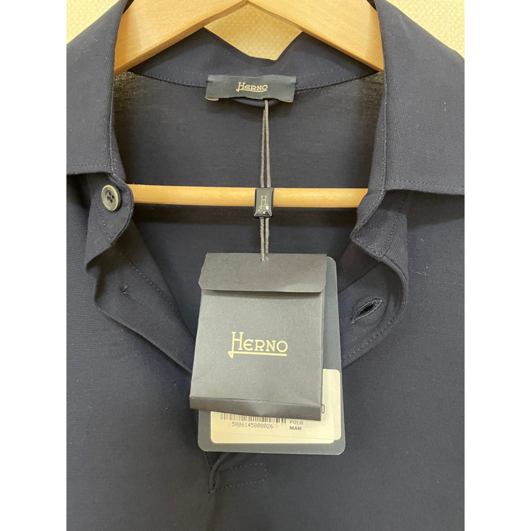 値段交渉大歓迎　新品　HERNO ポロシャツ　L サイズ