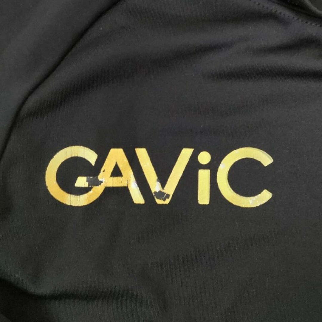 GAViC(ガビック)の130-140 GAVIC インナーシャツ ブラック・ブルー　２枚セット スポーツ/アウトドアのサッカー/フットサル(ウェア)の商品写真
