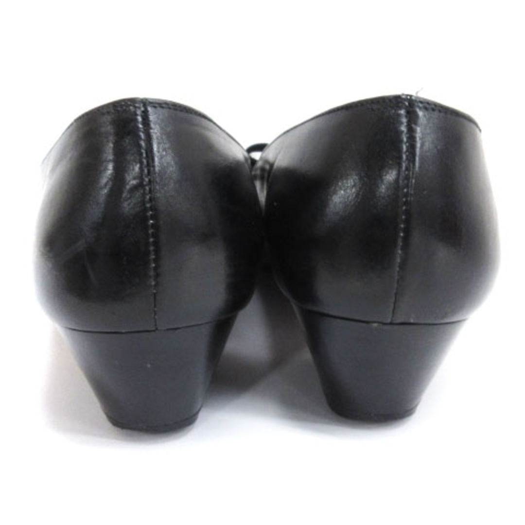 Salvatore Ferragamo(サルヴァトーレフェラガモ)のサルヴァトーレフェラガモ ヴァラ パンプス プレーントゥ ブラック 5.5B レディースの靴/シューズ(ハイヒール/パンプス)の商品写真