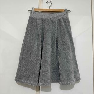 アズールバイマウジー(AZUL by moussy)のAZUL スカート　グレー　サイズS(ひざ丈スカート)