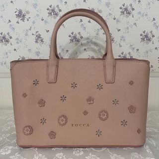 トッカ(TOCCA)の未使用✩訳あり✩TOCCA✩牛革バッグ✩2way フラワー(ハンドバッグ)