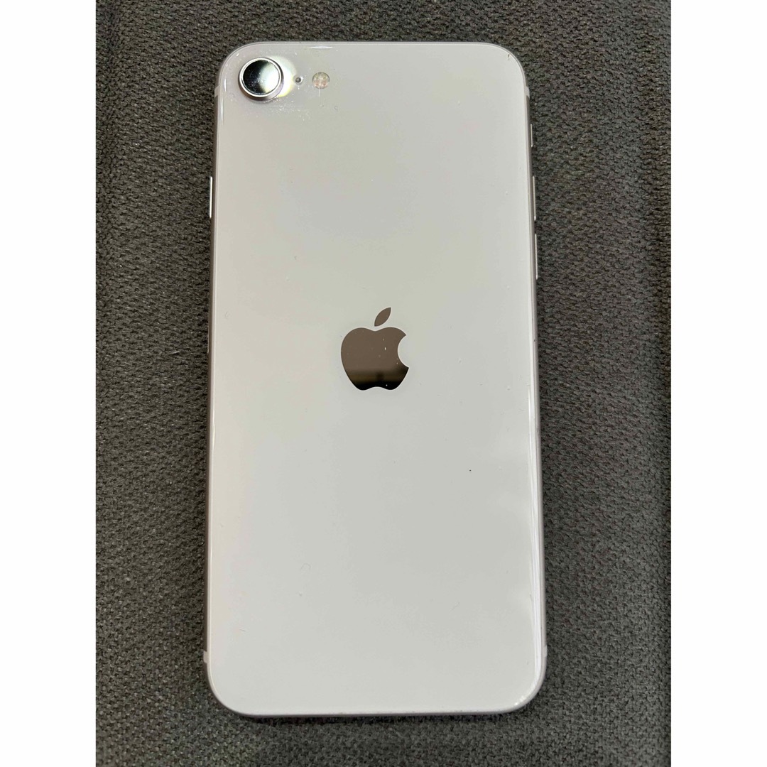 最終価格 iPhone SE 第3世代 64GB 中古品 ホワイト 最終価格 iPhone SE 第3世代 64GB 中古品 ホワイト