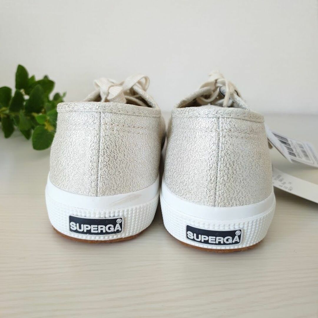 SUPERGA(スペルガ)の新品⭐SUPERGA ラメスニーカー 24.5～25cm レディーススニーカー レディースの靴/シューズ(スニーカー)の商品写真