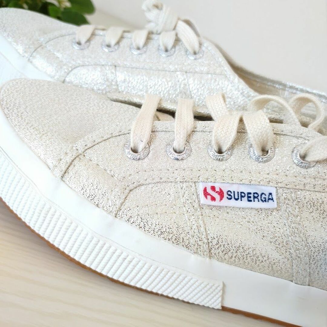 SUPERGA(スペルガ)の新品⭐SUPERGA ラメスニーカー 24.5～25cm レディーススニーカー レディースの靴/シューズ(スニーカー)の商品写真