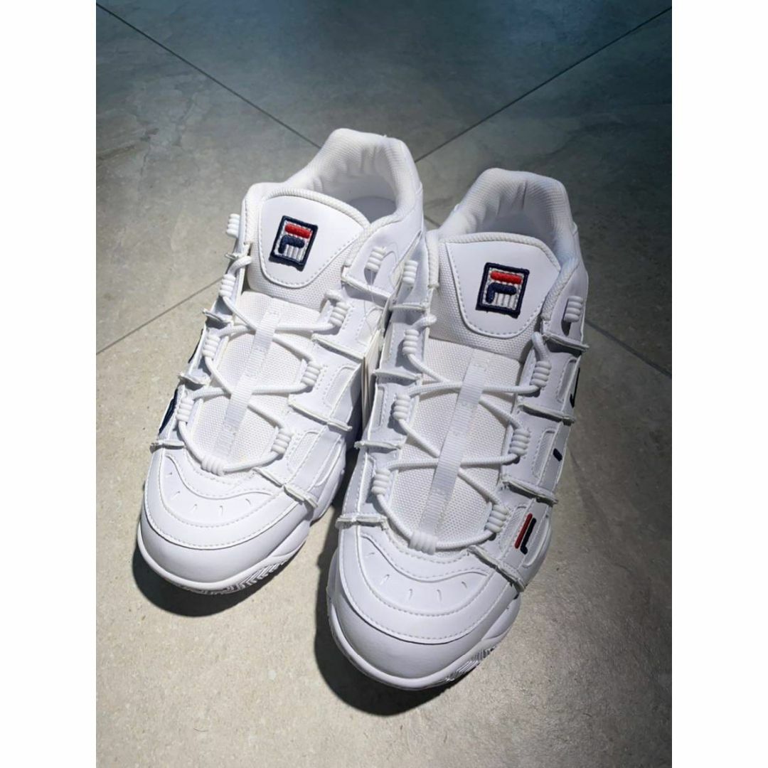 FILA(フィラ)の新品FILA フィラ BARRICADE XT LOW 97 1013N▲ メンズの靴/シューズ(スニーカー)の商品写真