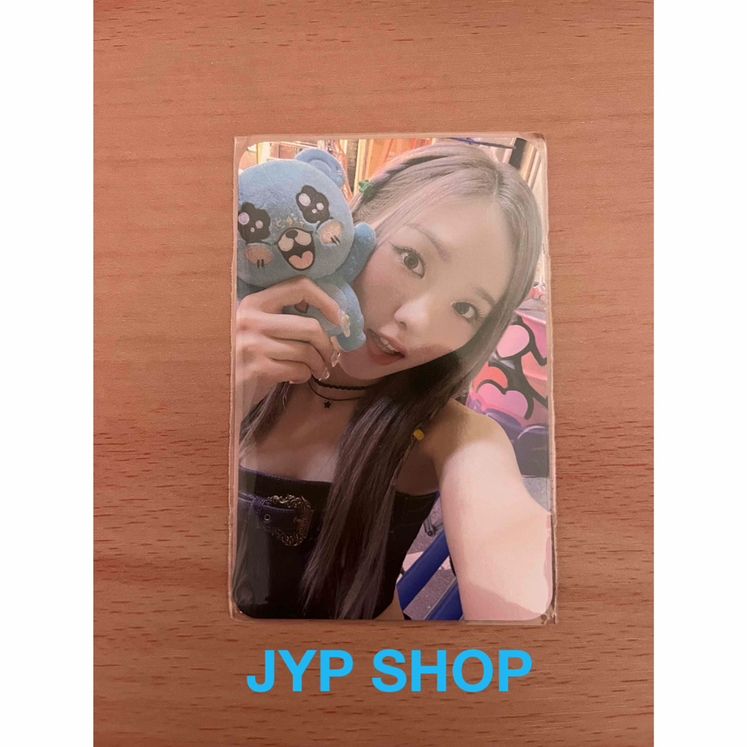 NiziU 店舗限定トレカ リオ JYPの通販 by える's shop｜ラクマ