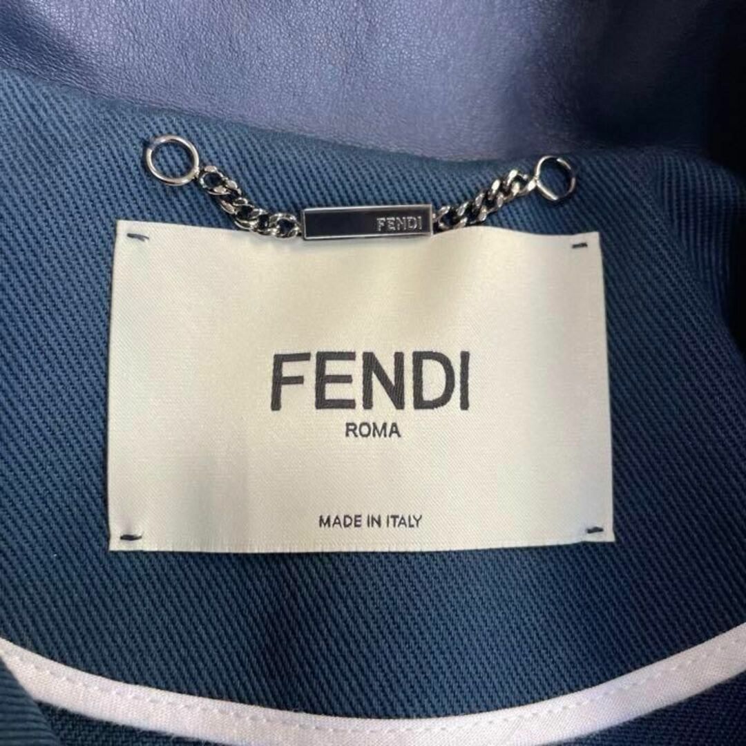 極美品 FENDI 雑誌掲載♡スカラップレザーフリル ショートジャケット ブルー