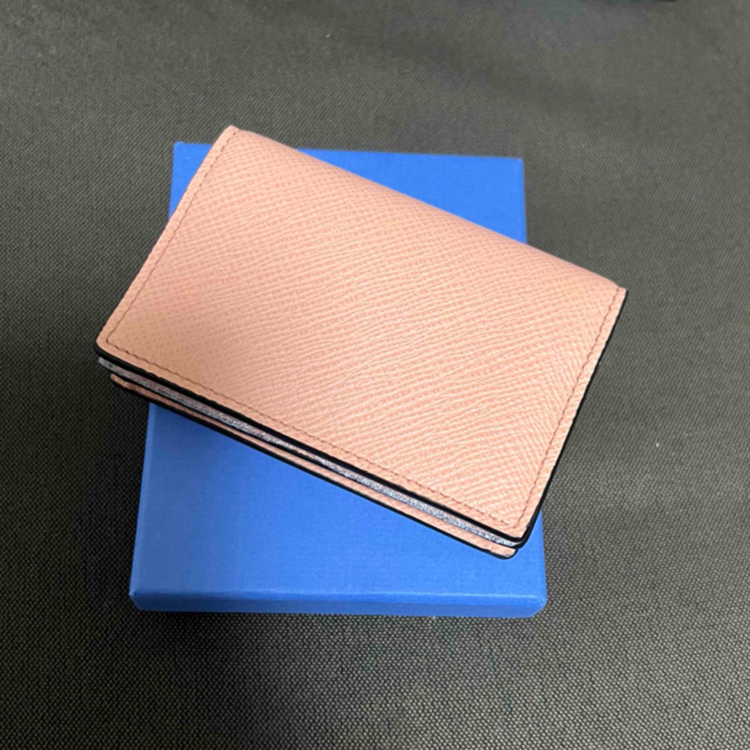 Smythson(スマイソン)の新品　スマイソン SMYTHSON レザー　定期入れ　カードケース レディースのファッション小物(名刺入れ/定期入れ)の商品写真