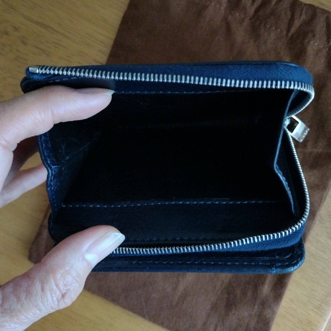 ヒロフ  2つ折り財布 レディースのファッション小物(財布)の商品写真