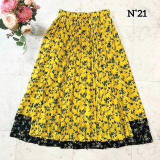 美品◆N°21◆フラワープリント切替ワンピース　ブラック　シルク　花柄