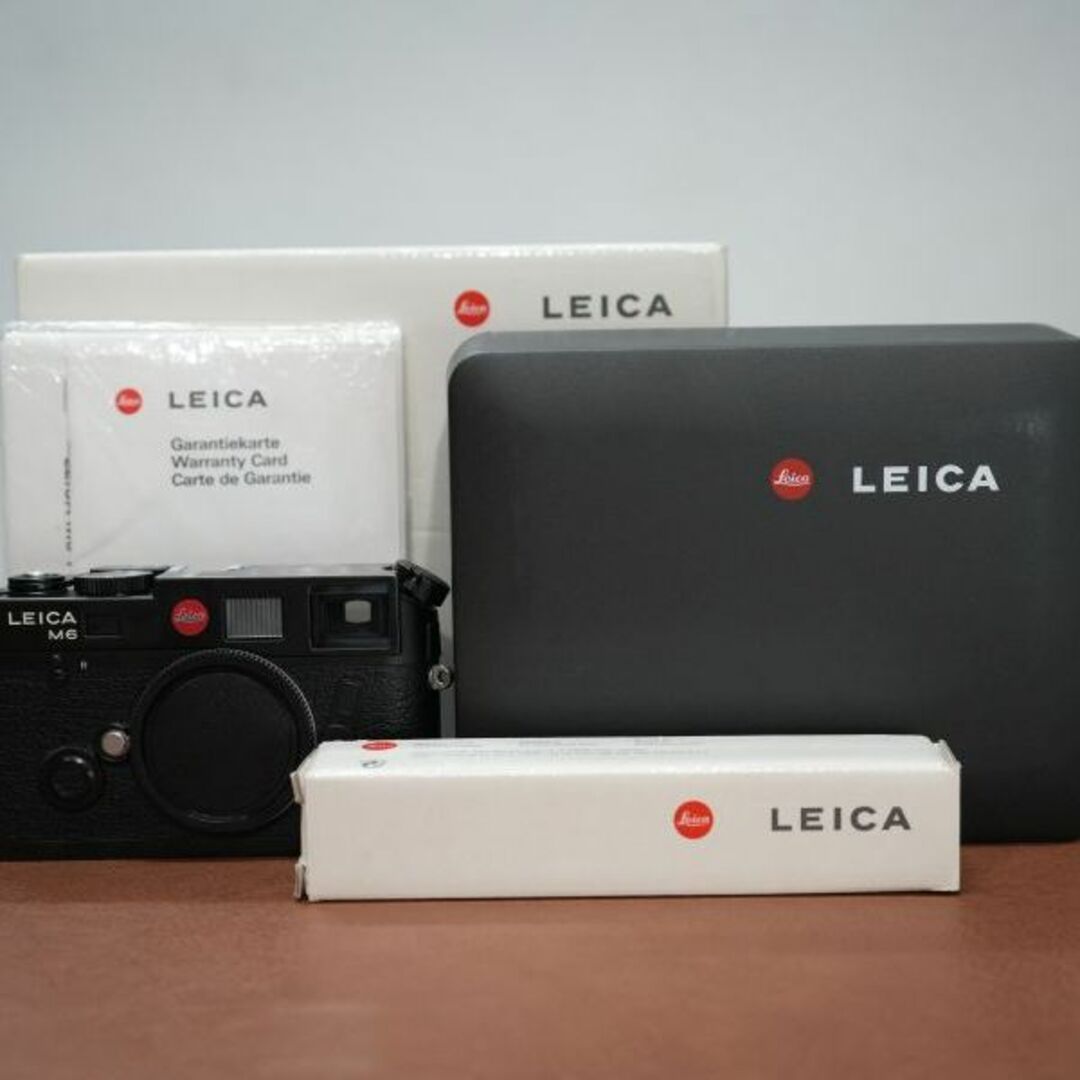 LEICA(ライカ)のLEICA ライカ M6 TTL 0.85 Black 箱付き スマホ/家電/カメラのカメラ(フィルムカメラ)の商品写真