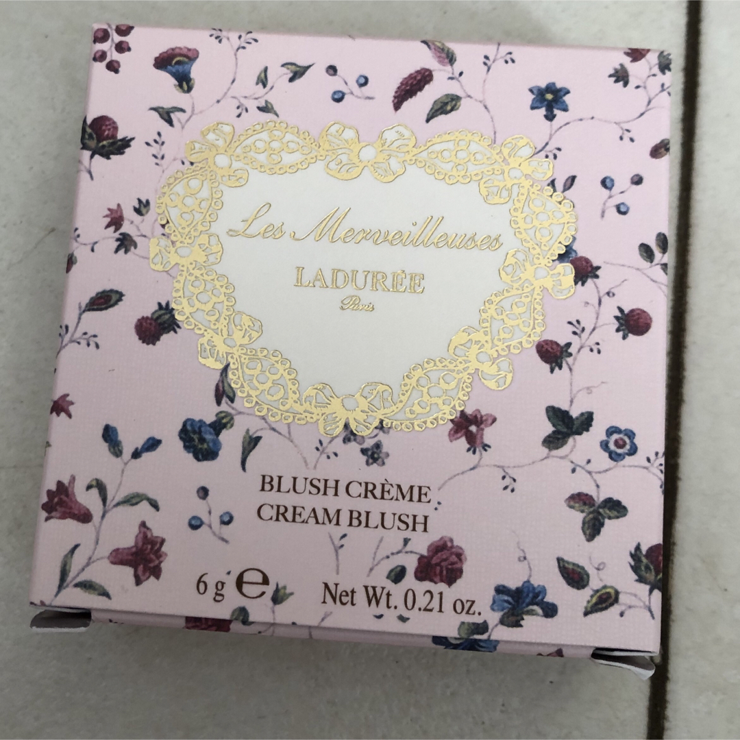 Les Merveilleuses LADUREE(レメルヴェイユーズラデュレ)のLes Merveilleuses LADUREEクリームブラッシュ06 新品＄ コスメ/美容のベースメイク/化粧品(チーク)の商品写真