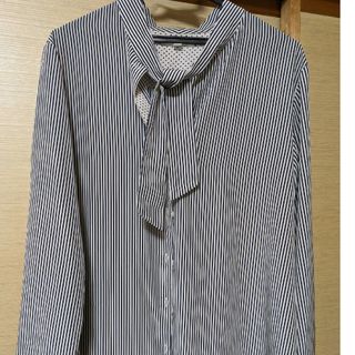 ユニクロ(UNIQLO)のレディース　長袖シャツ　XL(シャツ/ブラウス(長袖/七分))