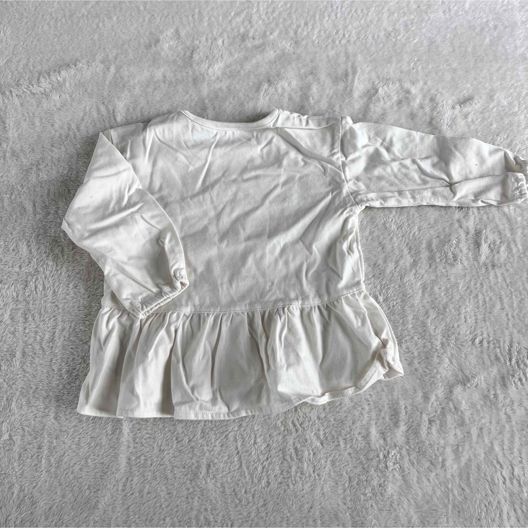 UNIQLO(ユニクロ)のUNIQLO ベビー 長袖Tシャツ 80cm キッズ/ベビー/マタニティのベビー服(~85cm)(Ｔシャツ)の商品写真