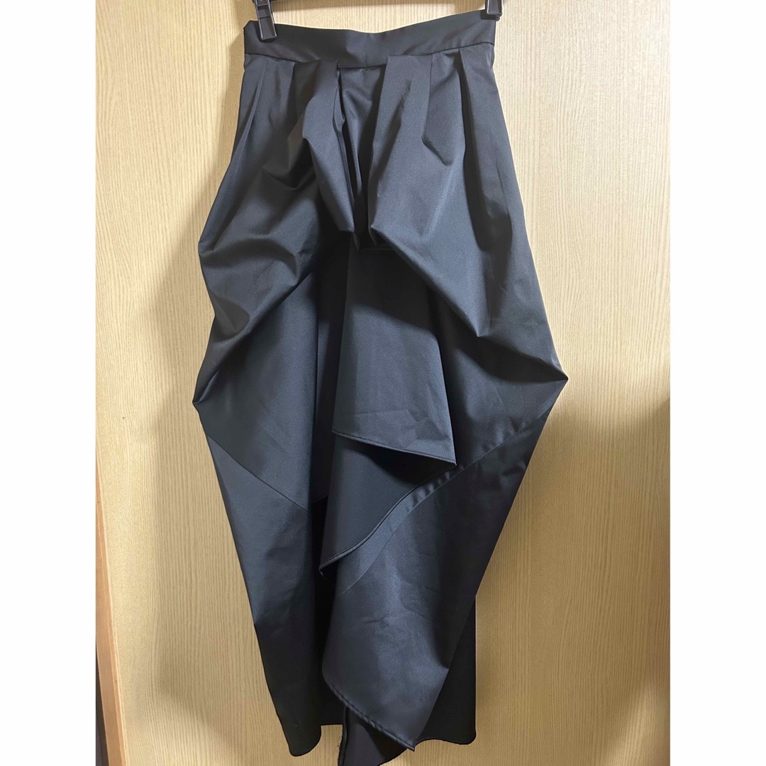 TODAYFUL(トゥデイフル)のLouren design taffeta skirt レディースのスカート(ロングスカート)の商品写真