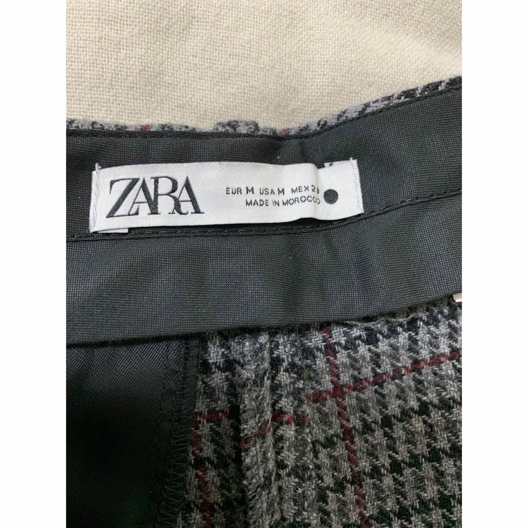 ZARA(ザラ)のZARA ハーフパンツ レディースのパンツ(ハーフパンツ)の商品写真