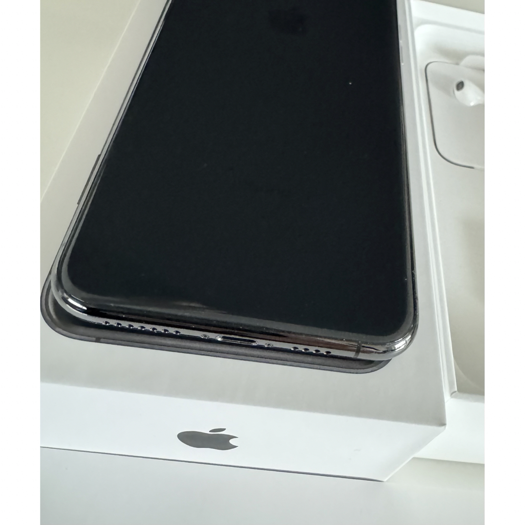 iPhone Xs Max256GB スペースグレー