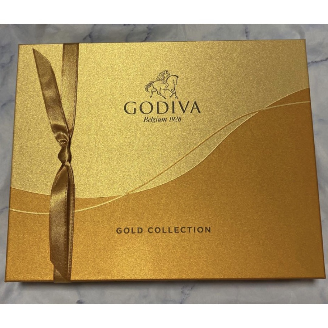 GODIVA(ゴディバ)のゴディバ  GODIVAゴールドコレクション  20粒入  定価5,400円  食品/飲料/酒の食品(菓子/デザート)の商品写真