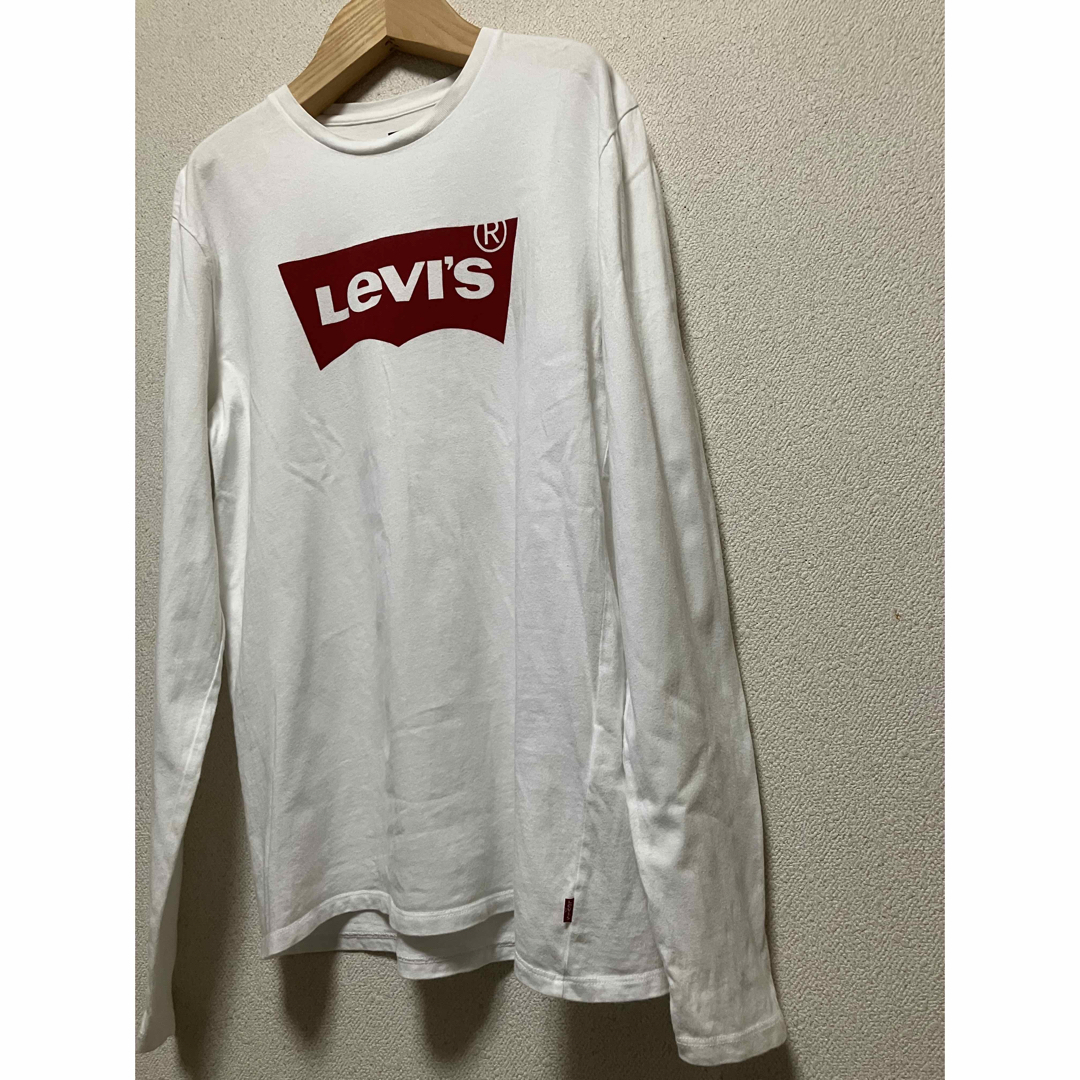 Levi's(リーバイス)のLevis リーバイス 長袖Tシャツ 古着 メンズのトップス(Tシャツ/カットソー(七分/長袖))の商品写真