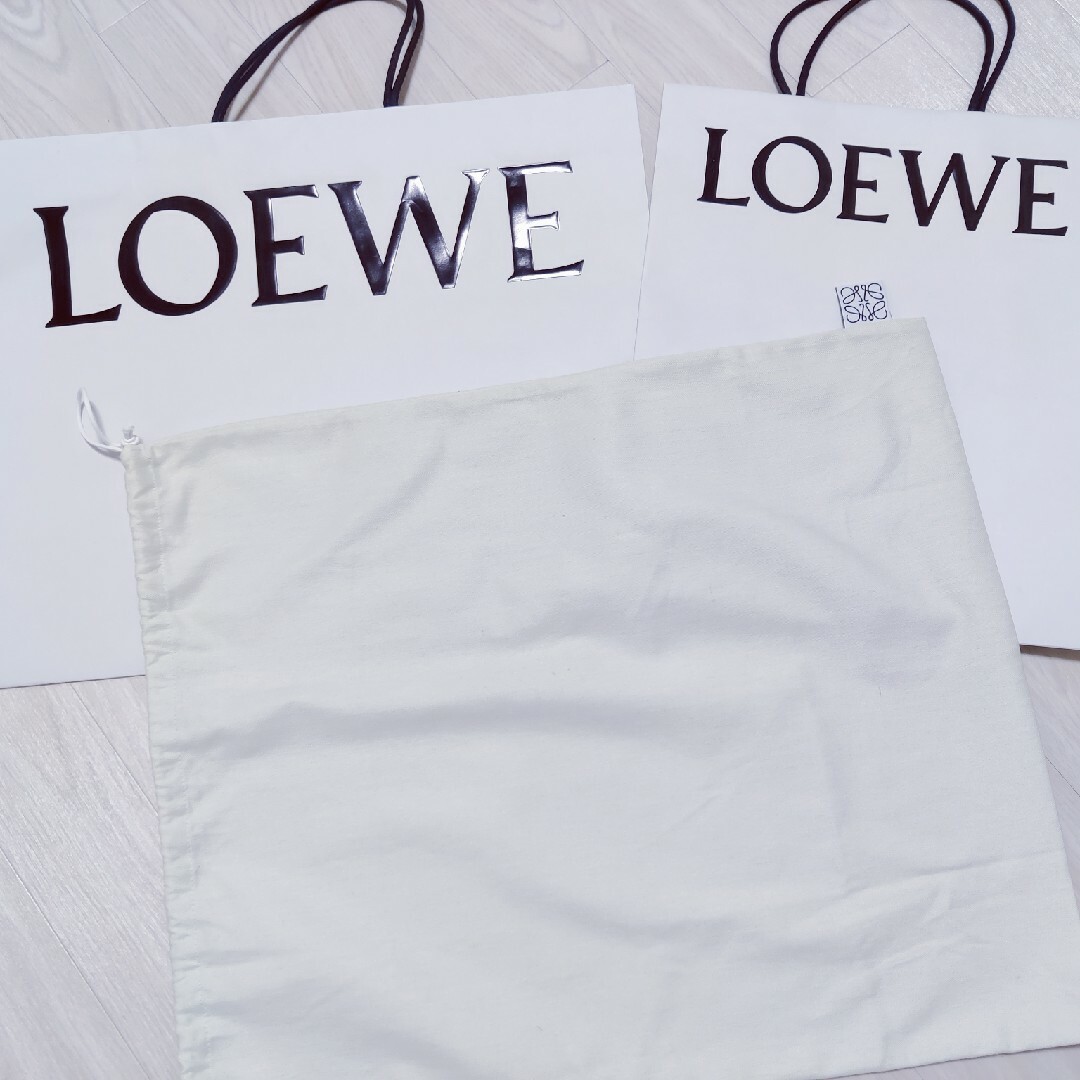 【送料無料】LOEWE♡ロエベ　ショッパー　3点セット　スペイン正規店購入のサムネイル