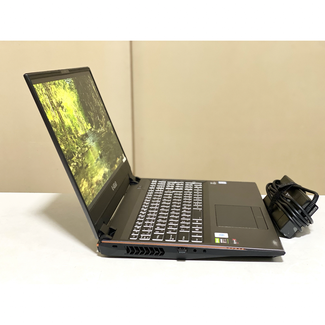 DELL(デル)のg-gear N1588J i7 9750H RTX 2070 144HZ スマホ/家電/カメラのPC/タブレット(ノートPC)の商品写真