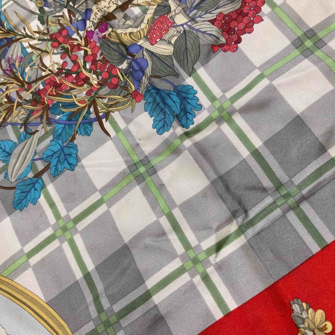 ギフト】 ☆GUCCIばなにゃ限定コラボスカーフ☆グッチ バンダナ ギフト】 ☆GUCCIばなにゃ限定コラボスカーフ☆グッチ バンダナ