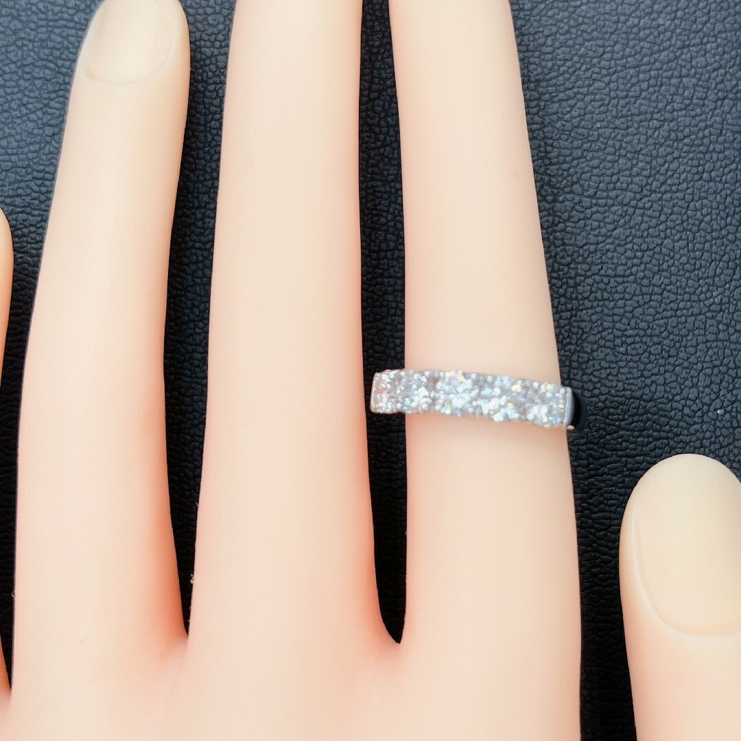 Tキラキラshop  天然ダイヤモンド  PT950  指輪 ハーフエタニティ レディースのアクセサリー(リング(指輪))の商品写真