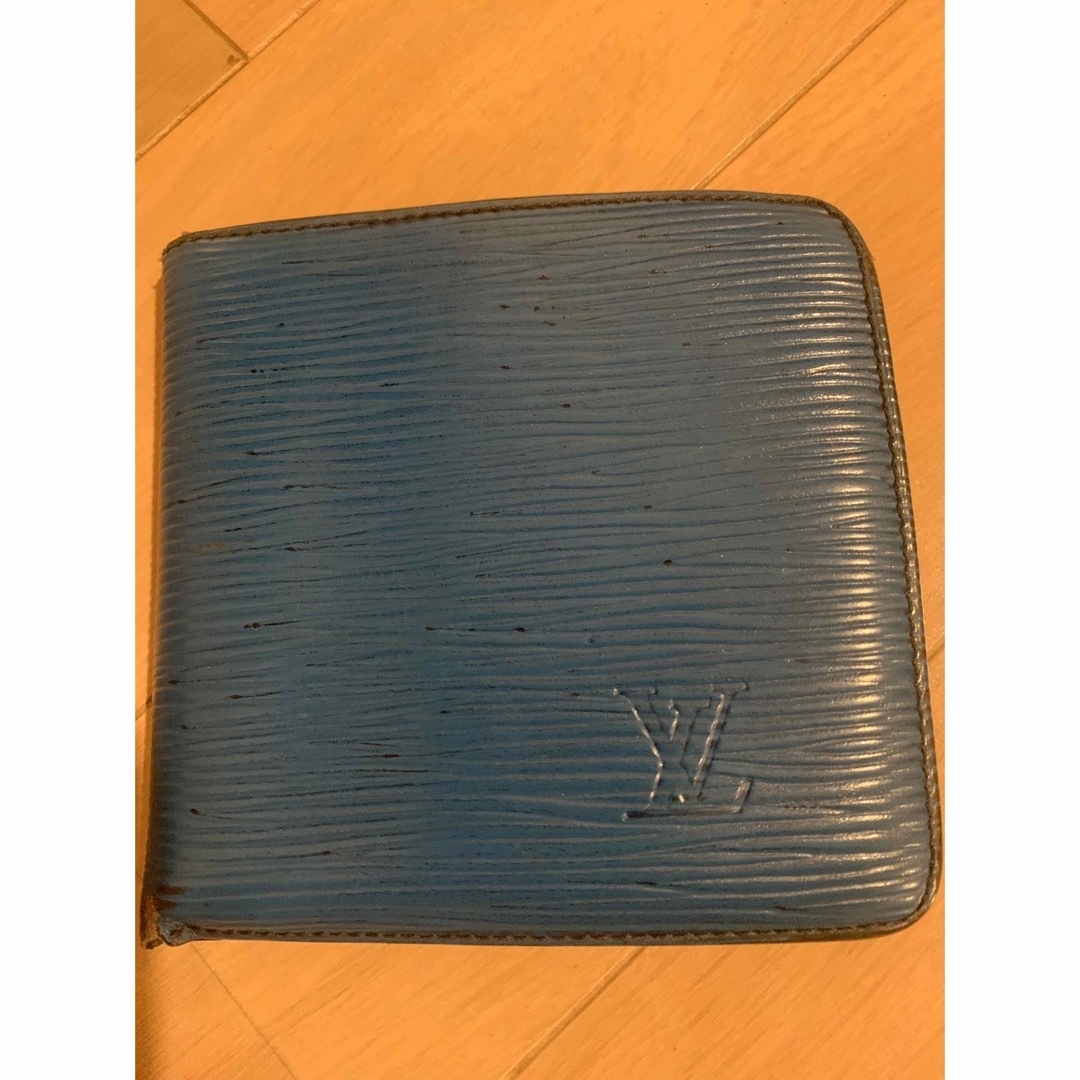 LOUIS VUITTON(ルイヴィトン)の財布とキーケース　VUITTON エピ レディースのファッション小物(財布)の商品写真