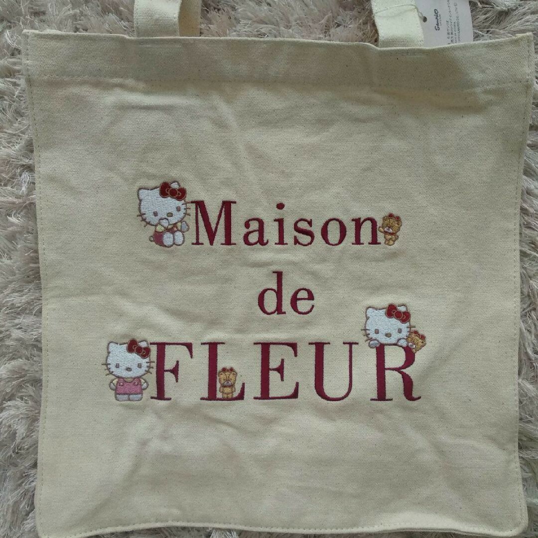 Maison de FLEUR(メゾンドフルール)のメゾンドフルール　ハローキティ　トートバッグ レディースのバッグ(トートバッグ)の商品写真