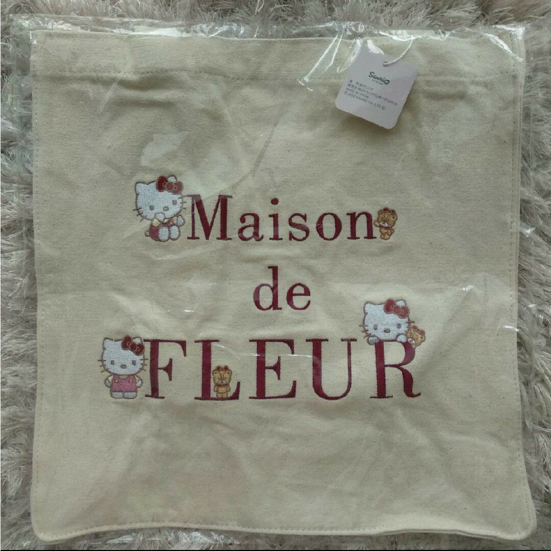 Maison de FLEUR(メゾンドフルール)のメゾンドフルール　ハローキティ　トートバッグ レディースのバッグ(トートバッグ)の商品写真
