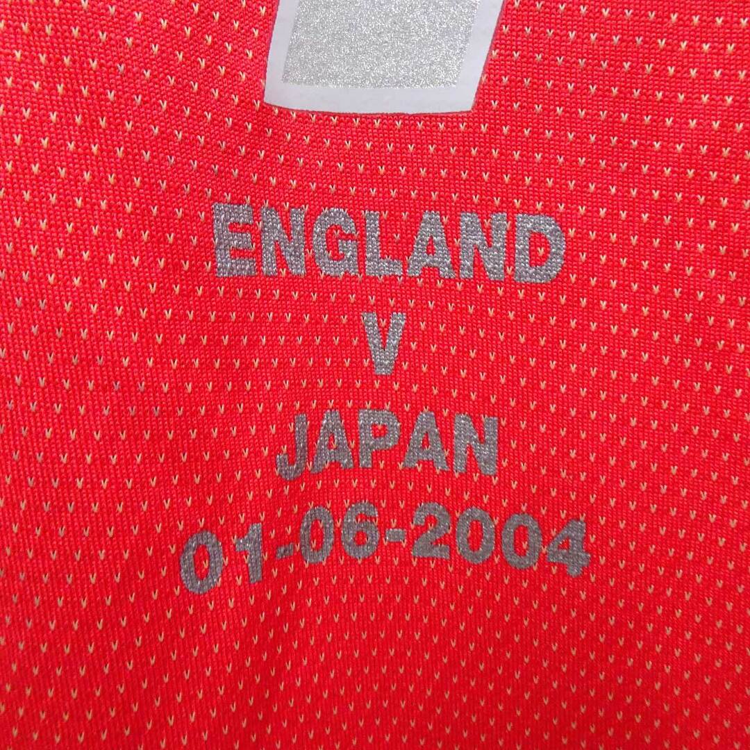 UMBRO(アンブロ)のアンブロ サッカー イングランド代表 2004 VS 日本マッチデー付 ユニフォーム #7 デビッド・ベッカム UMBRO スポーツ/アウトドアのサッカー/フットサル(ウェア)の商品写真