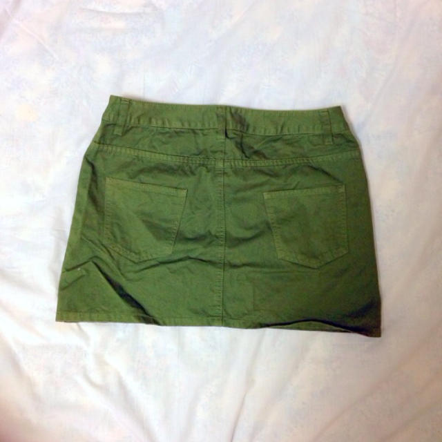 LOWRYS FARM(ローリーズファーム)のカーキ♥︎ミニスカ レディースのスカート(ミニスカート)の商品写真