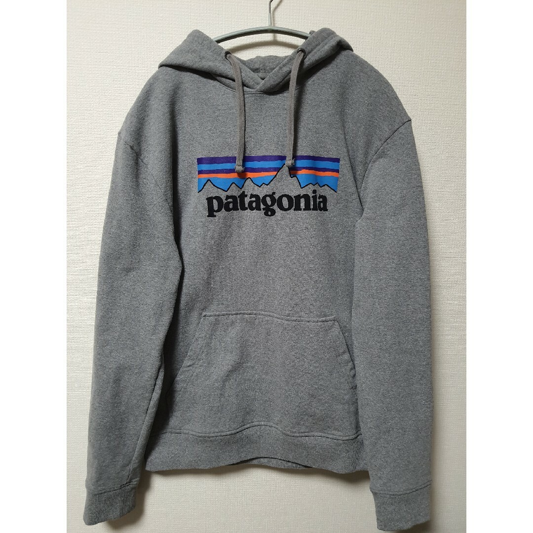 メンズ美品 patagonia パタゴニア パーカー アップライザルフーディ Mサイズ