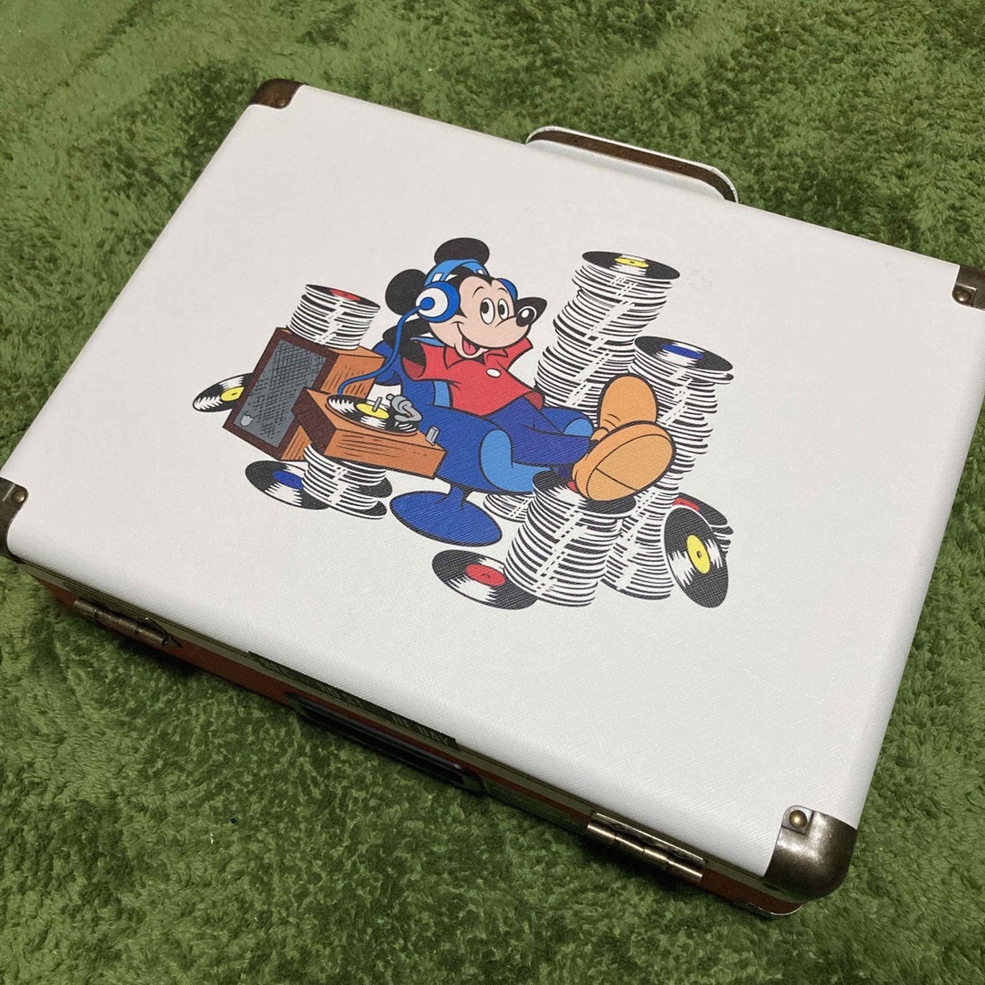 Disney × Crosley コラボ ポータブルレコードプレーヤーのサムネイル