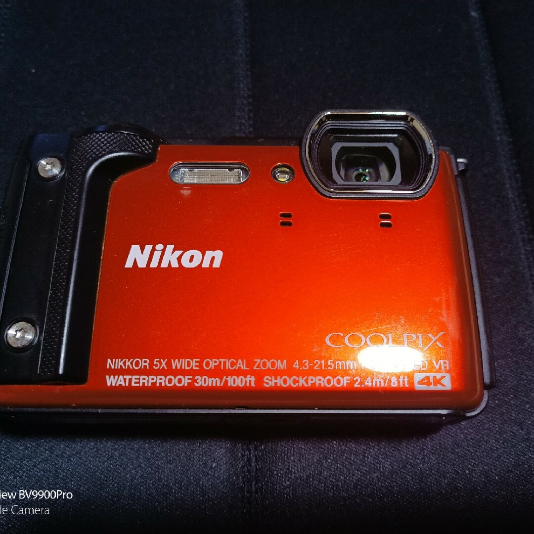 Nikon(ニコン)のNikon COOLPIX W300 スマホ/家電/カメラのカメラ(コンパクトデジタルカメラ)の商品写真