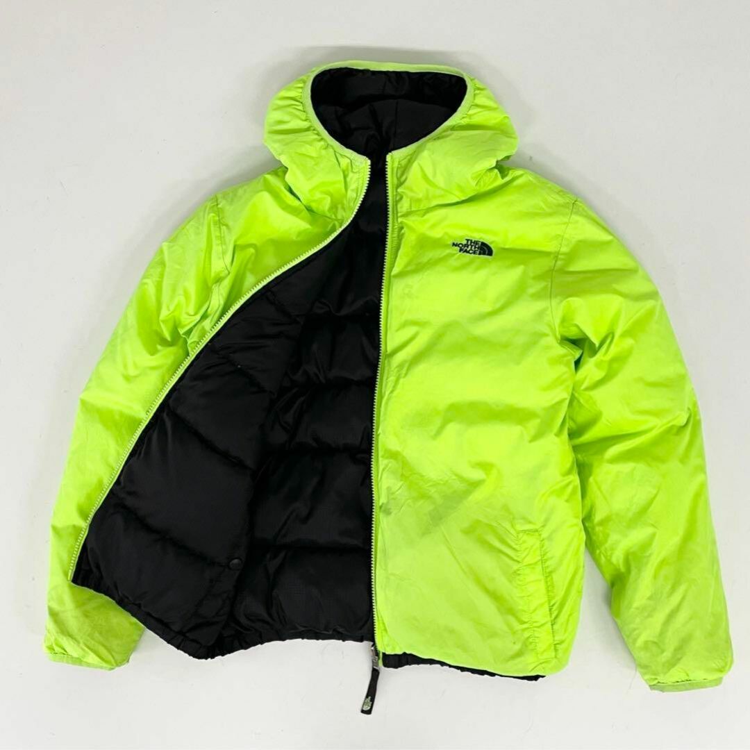 THE NORTH FACE(ザノースフェイス)のTHE NORTH FACE  キッズ リバーシブルダウンジャケット 150cm キッズ/ベビー/マタニティのキッズ服男の子用(90cm~)(ジャケット/上着)の商品写真