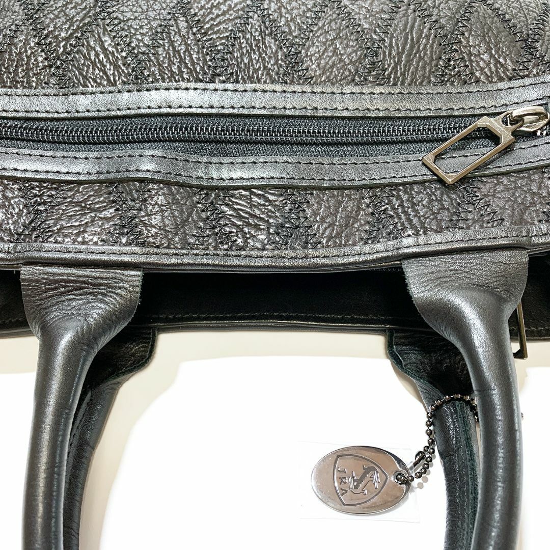 【極美品】JRA認定 シャークスキン ハンドバッグ トートバッグ フォーマル黒 レディースのバッグ(ハンドバッグ)の商品写真